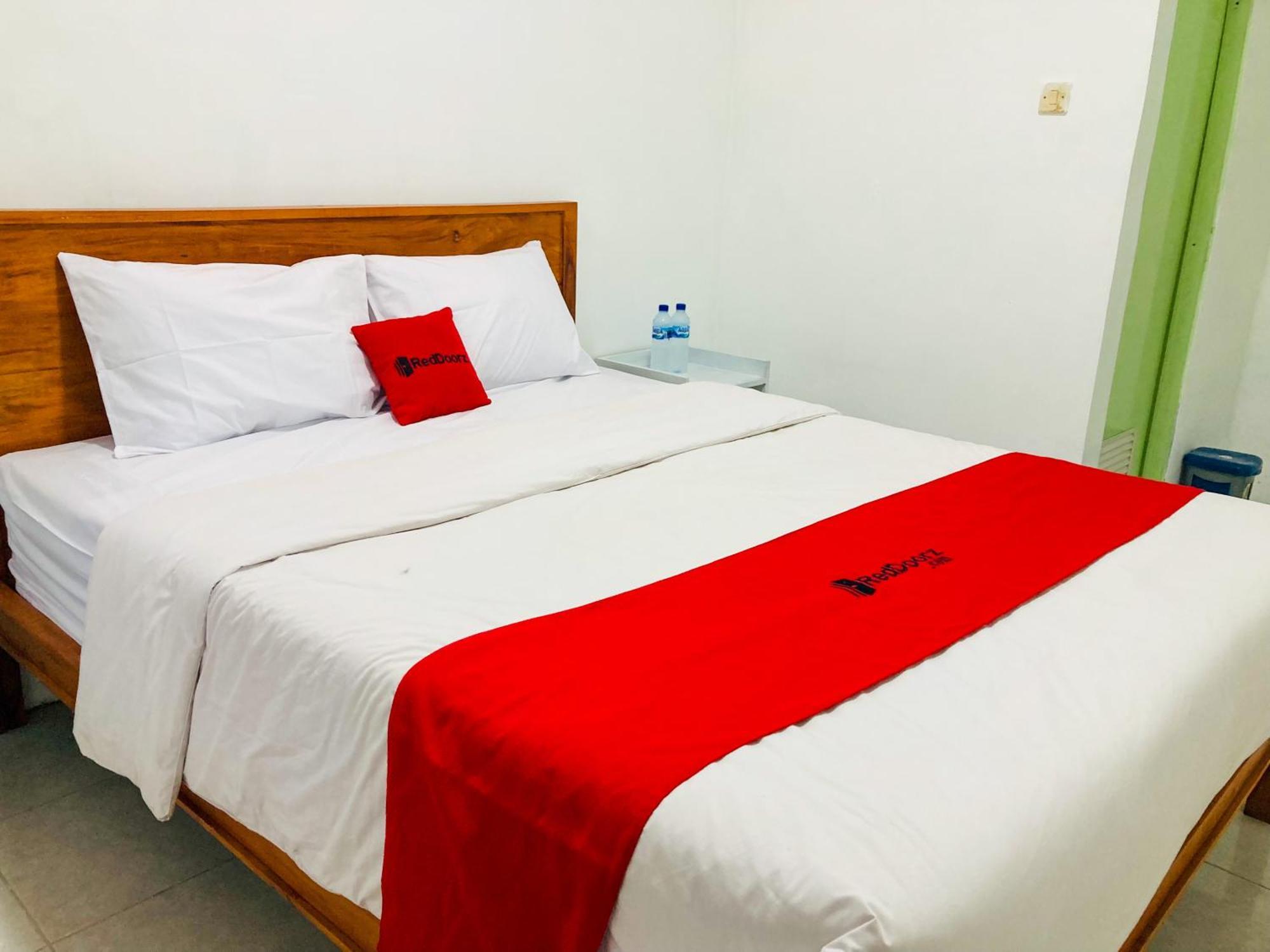 Hotel Reddoorz Syariah Near Umy Yogyakarta 2 Ngabean Zewnętrze zdjęcie